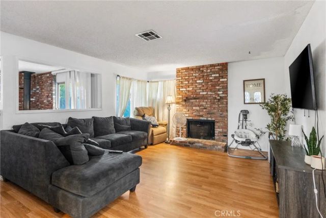 1226 Lucerne Drive, Hemet, CA 92543