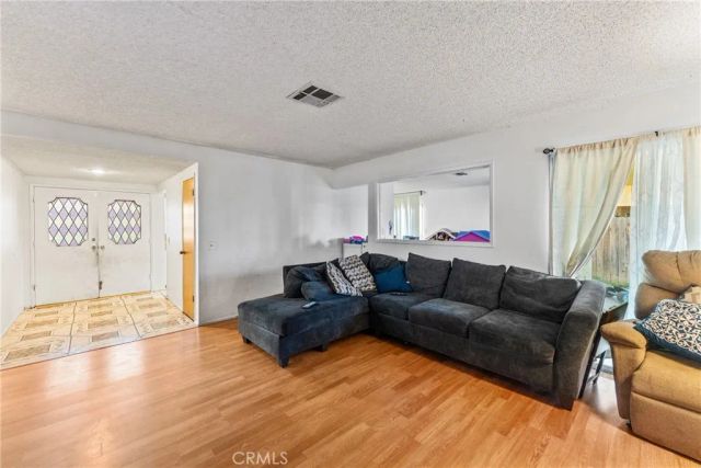 1226 Lucerne Drive, Hemet, CA 92543