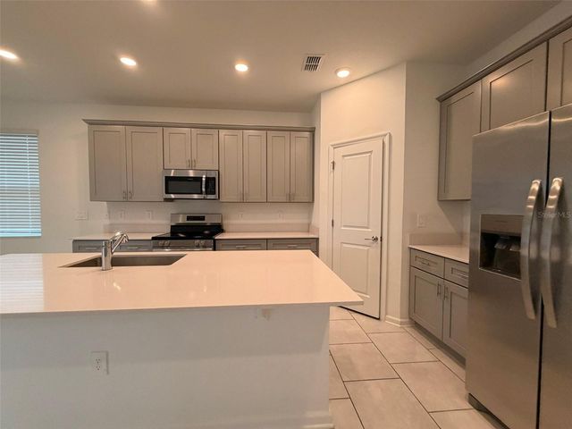 2165 SWEET HONEY LANE, Apopka, FL 32712