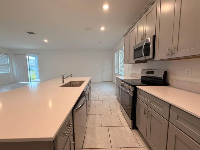 2165 SWEET HONEY LANE, Apopka, FL 32712