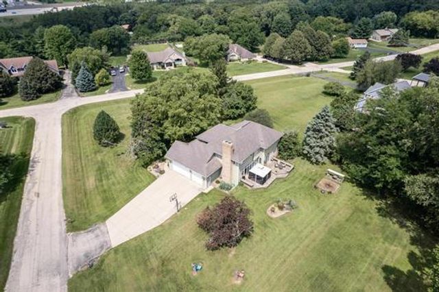 1609 E Breckenridge Lane, Milton, WI 53563