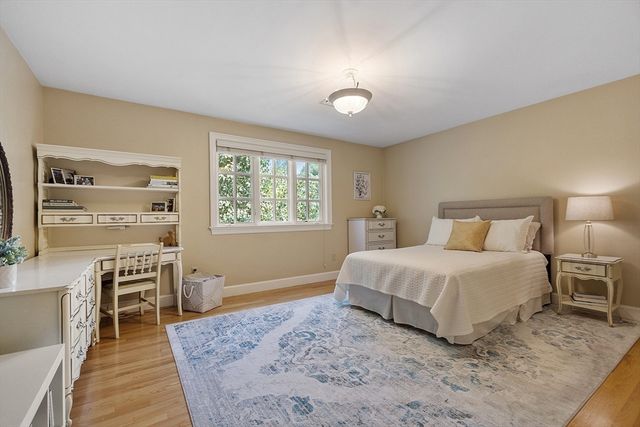 20 Hillery Rd, Leominster, MA 01453