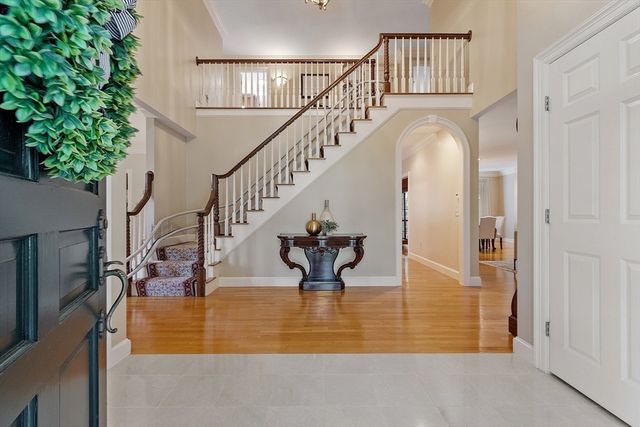 20 Hillery Rd, Leominster, MA 01453