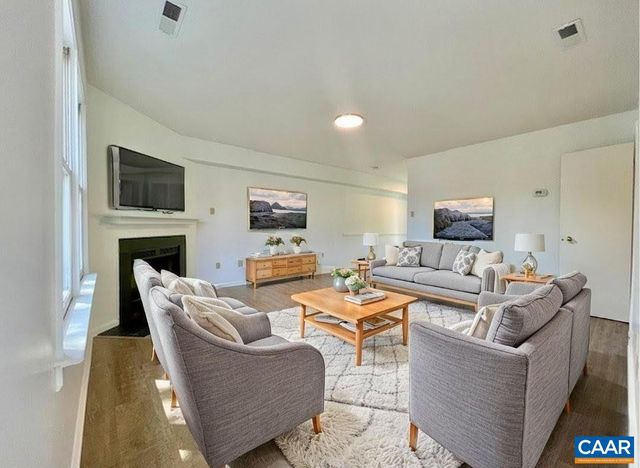 943 RIVES ST, Charlottesville, VA 22902