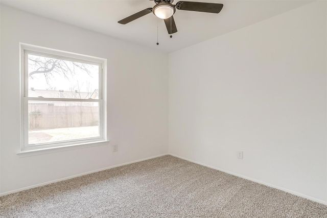 1810 Guinevere Street, Arlington, TX 76014