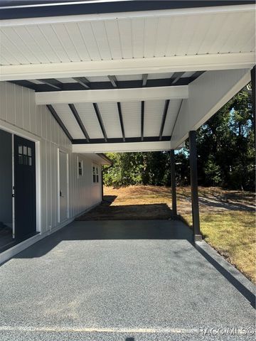 9388 N Citrus Springs Boulevard, Citrus Springs, FL 34434