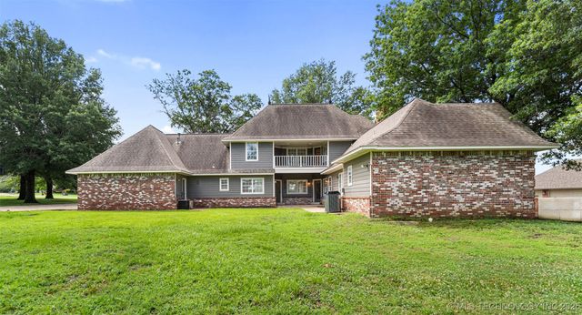 10295 E Rose Glen Drive, Claremore, OK 74019