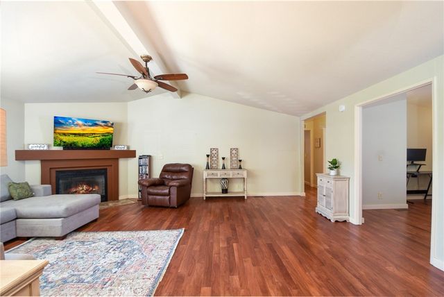 1536 S State Street 218 B, Hemet, CA 92543