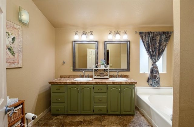 1536 S State Street 218 B, Hemet, CA 92543