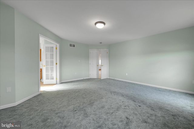 988 CAMBRIDGE DR, Manheim, PA 17545