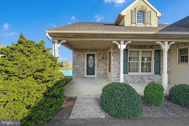 988 CAMBRIDGE DR, Manheim, PA 17545