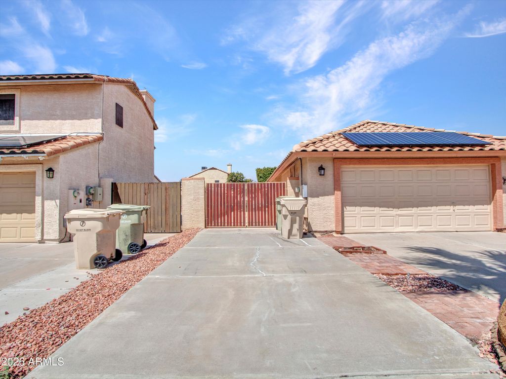 5424 W COCHISE Drive, Glendale, AZ 85302 — photo 4