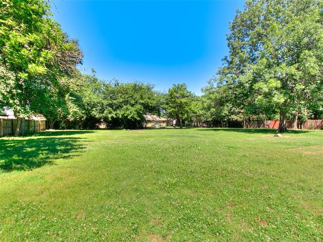 605 N Post Road, Oklahoma City, OK 73130