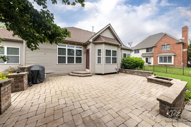 662 Omaha Drive, Yorkville, IL 60560