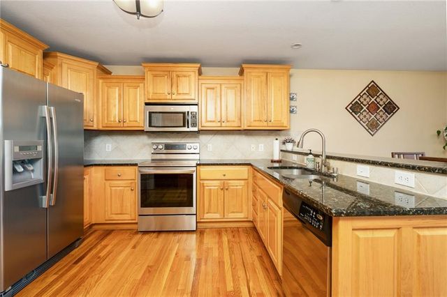 6204 Berando Court, Lawrence, KS 66049