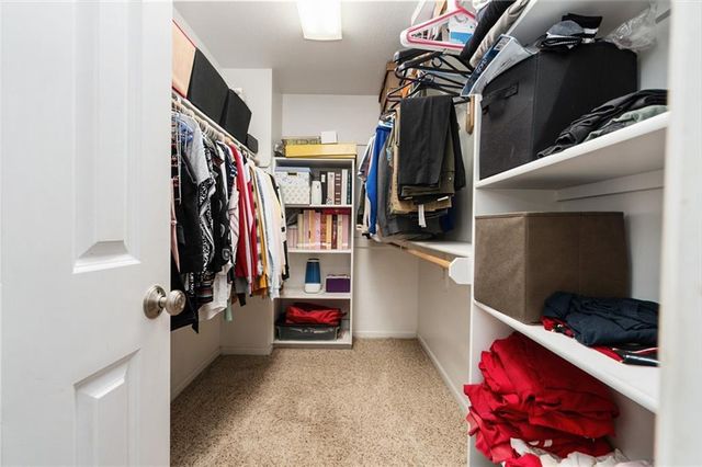 6204 Berando Court, Lawrence, KS 66049