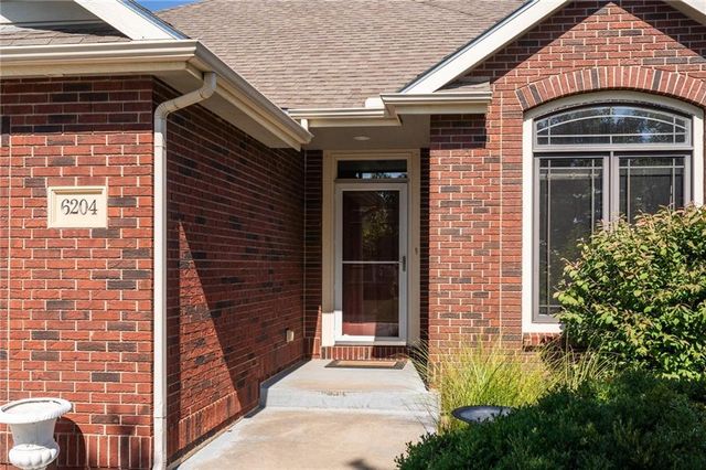 6204 Berando Court, Lawrence, KS 66049