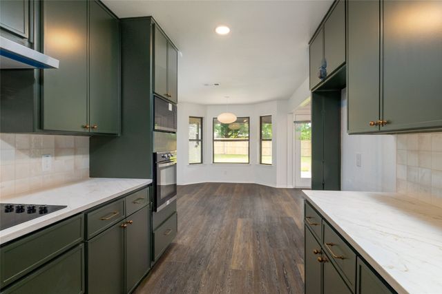 5728 Caracas Drive, North Richland Hills, TX 76180