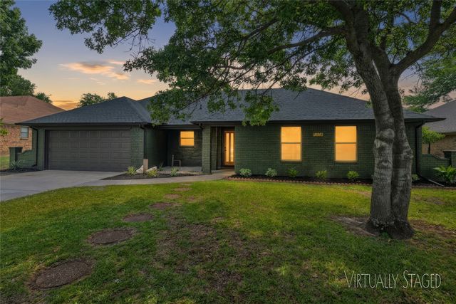 5728 Caracas Drive, North Richland Hills, TX 76180