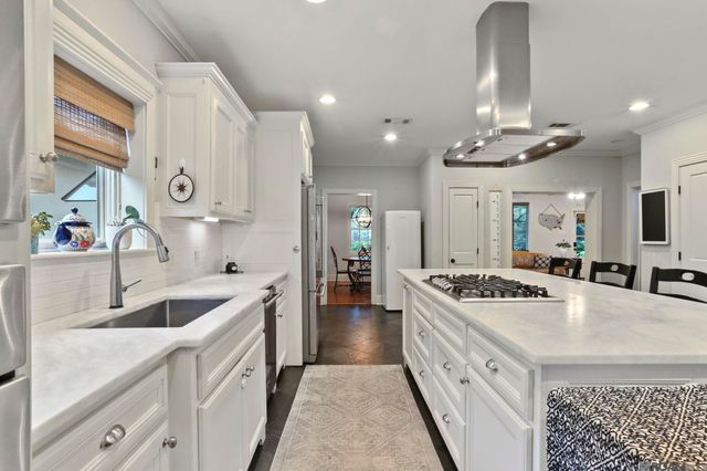 4112 Chatfield Ave, Baton Rouge, LA 70808