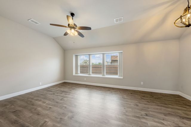 129 Sundance Circle, Waxahachie, TX 75165