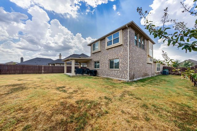 129 Sundance Circle, Waxahachie, TX 75165