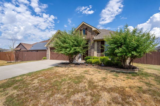 129 Sundance Circle, Waxahachie, TX 75165