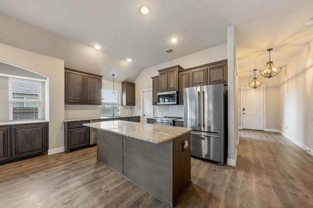 129 Sundance Circle, Waxahachie, TX 75165