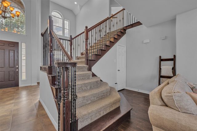 943 Mimosa Court, Burleson, TX 76028