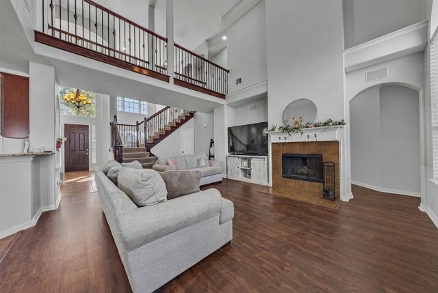 943 Mimosa Court, Burleson, TX 76028