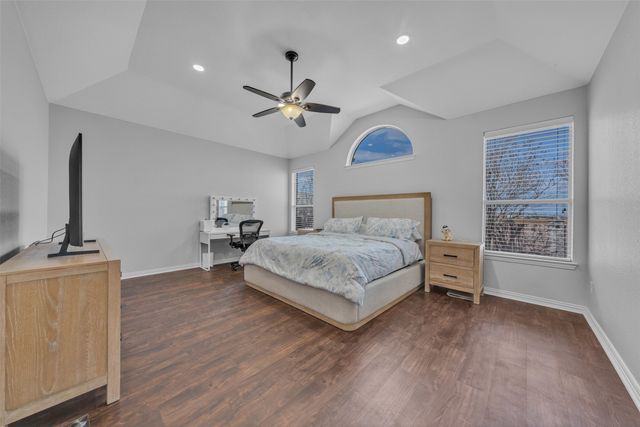 943 Mimosa Court, Burleson, TX 76028