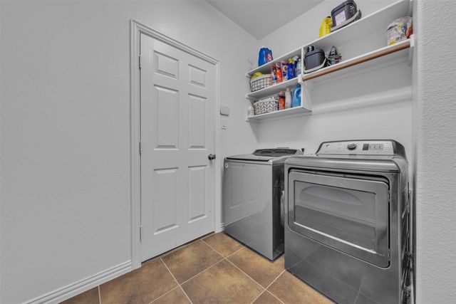 943 Mimosa Court, Burleson, TX 76028