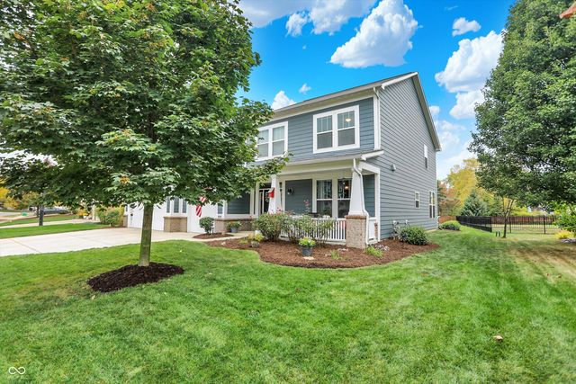 15751 Chapel Park Drive E, Noblesville, IN 46060