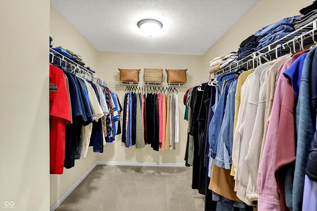 15751 Chapel Park Drive E, Noblesville, IN 46060