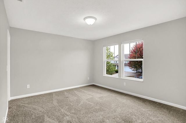 15751 Chapel Park Drive E, Noblesville, IN 46060