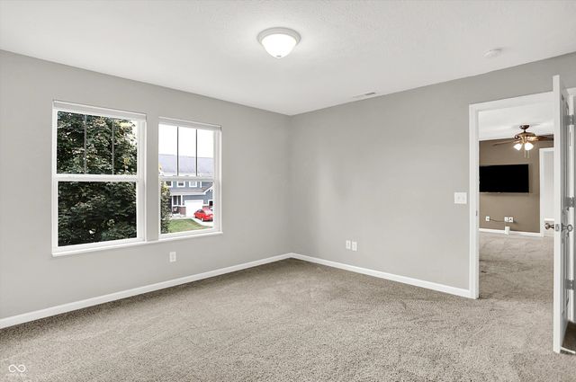 15751 Chapel Park Drive E, Noblesville, IN 46060