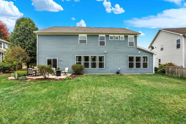 15751 Chapel Park Drive E, Noblesville, IN 46060