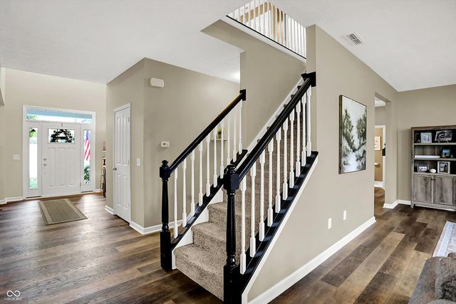 15751 Chapel Park Drive E, Noblesville, IN 46060