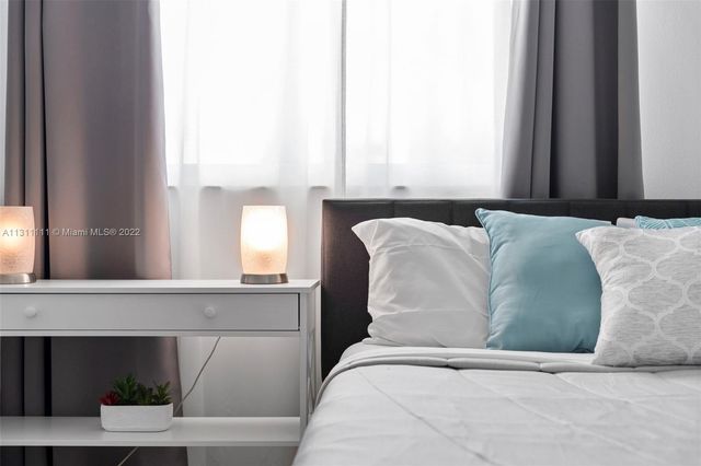 18100 N Bay Rd 308, Sunny Isles Beach, FL 33160