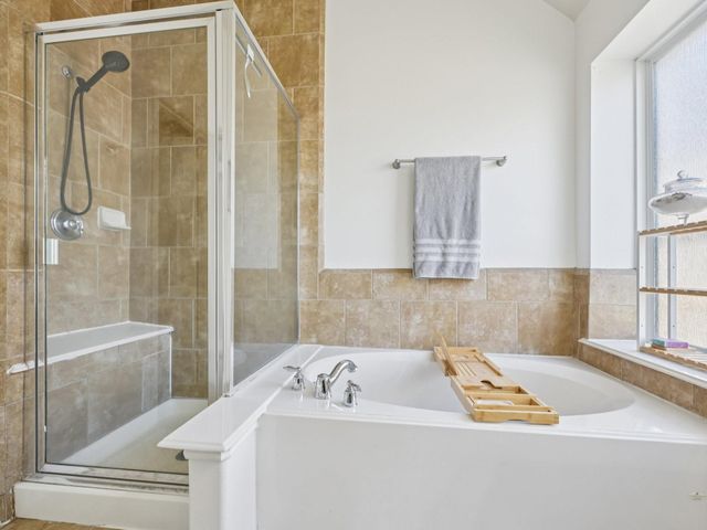 2206 Highstone Court, League City, TX 77573