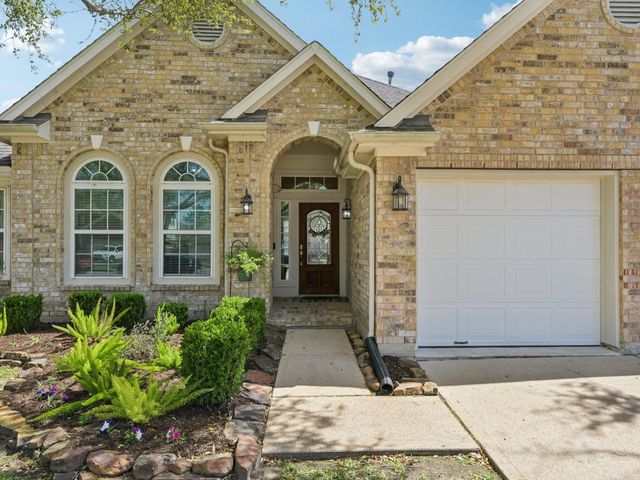 2206 Highstone Court, League City, TX 77573