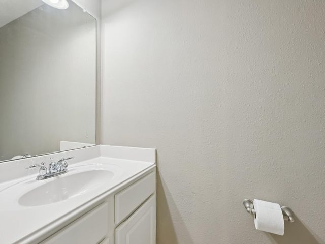 2206 Highstone Court, League City, TX 77573