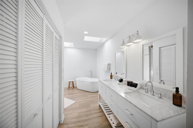 254 GLADIOLUS STREET, Anna Maria, FL 34216