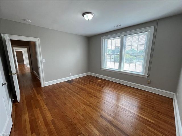 100 Main St # B, Newport News, VA 23601