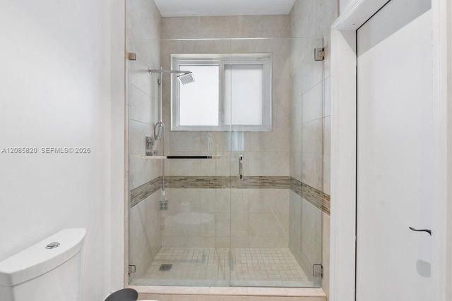 900 Spoonbill Circle, Weston, FL 33326