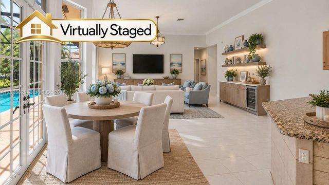900 Spoonbill Circle, Weston, FL 33326