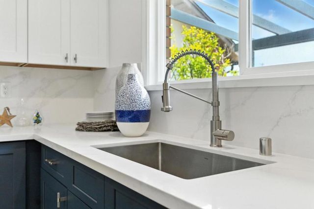 1017 Island Drive, Alameda, CA 94502