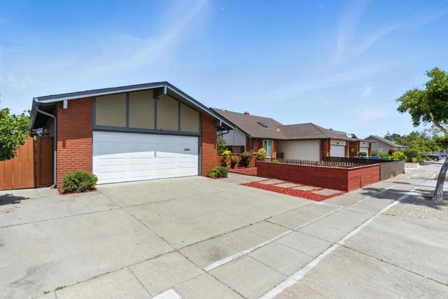 1017 Island Drive, Alameda, CA 94502