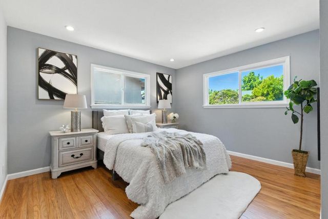 1017 Island Drive, Alameda, CA 94502