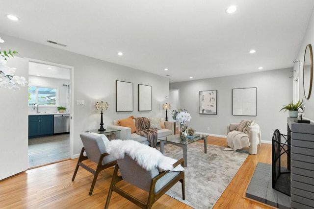 1017 Island Drive, Alameda, CA 94502